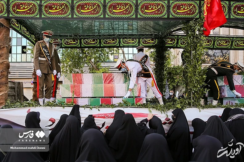 (تصاویر) تشییع ۱۵۰ شهید گمنام در تهران